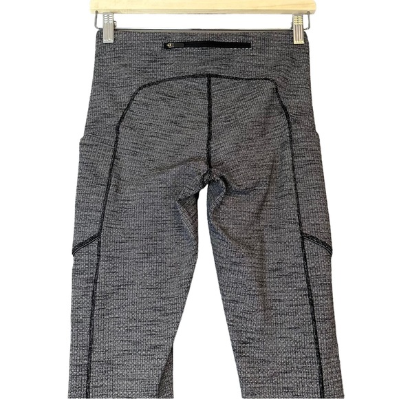 Lululemon | Speed Up Tight Full On Luxtreme Luon Variegated Knit Black Size 6 - Picture 8 of 15